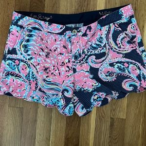 Lilly Pulitzer buttercup shorts